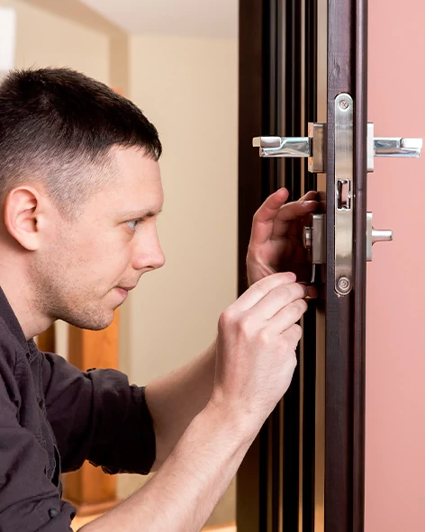 : Professional Locksmith For Commercial And Residential Locksmith Services in Woodbridge Township, NJ