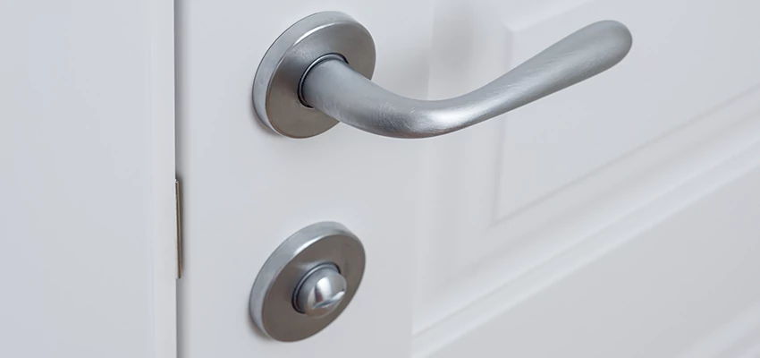 Single-Occupancy Restroom Locks Repair in Woodbridge Township, New Jersey