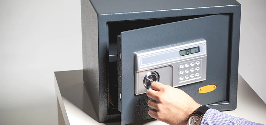 Jewelry Safe Unlocking Service in Woodbridge Township, New Jersey